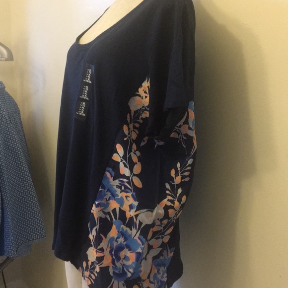 Gap - Picture 2 of 4